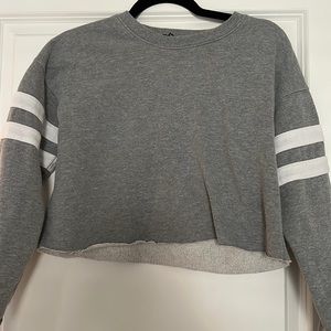 Size S cropped sweater
